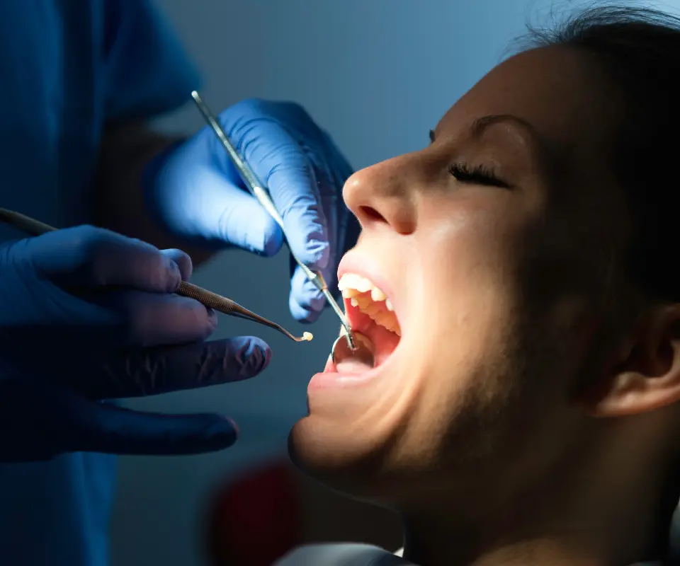 Lost-Fillings-or-Crowns-Quoge-NY